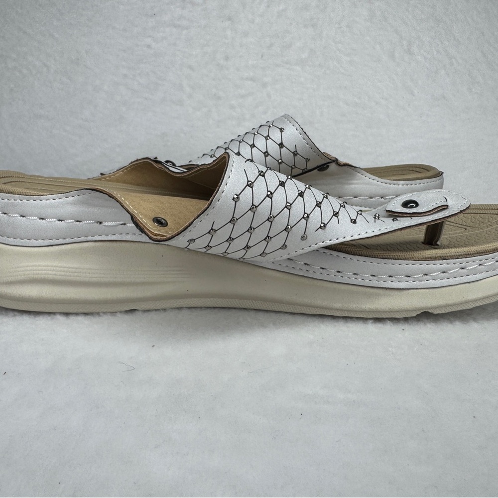 Atalina Sparkle & Cream Tan Sandal with a Logo Insole - Picture 5 of 14